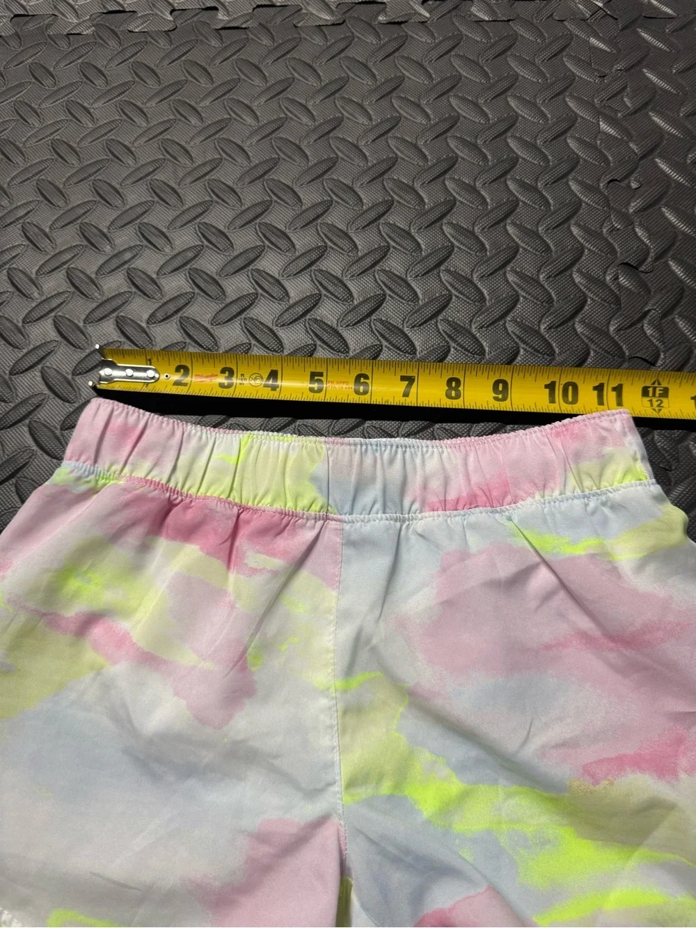 Old Navy Active Girls Go-Dry Pastel Print Running Shorts Size L 10-12
